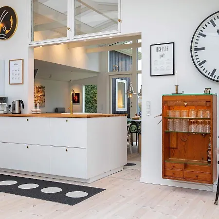 Holiday home Four-bedroom Holiday In Aabenraa 4 *